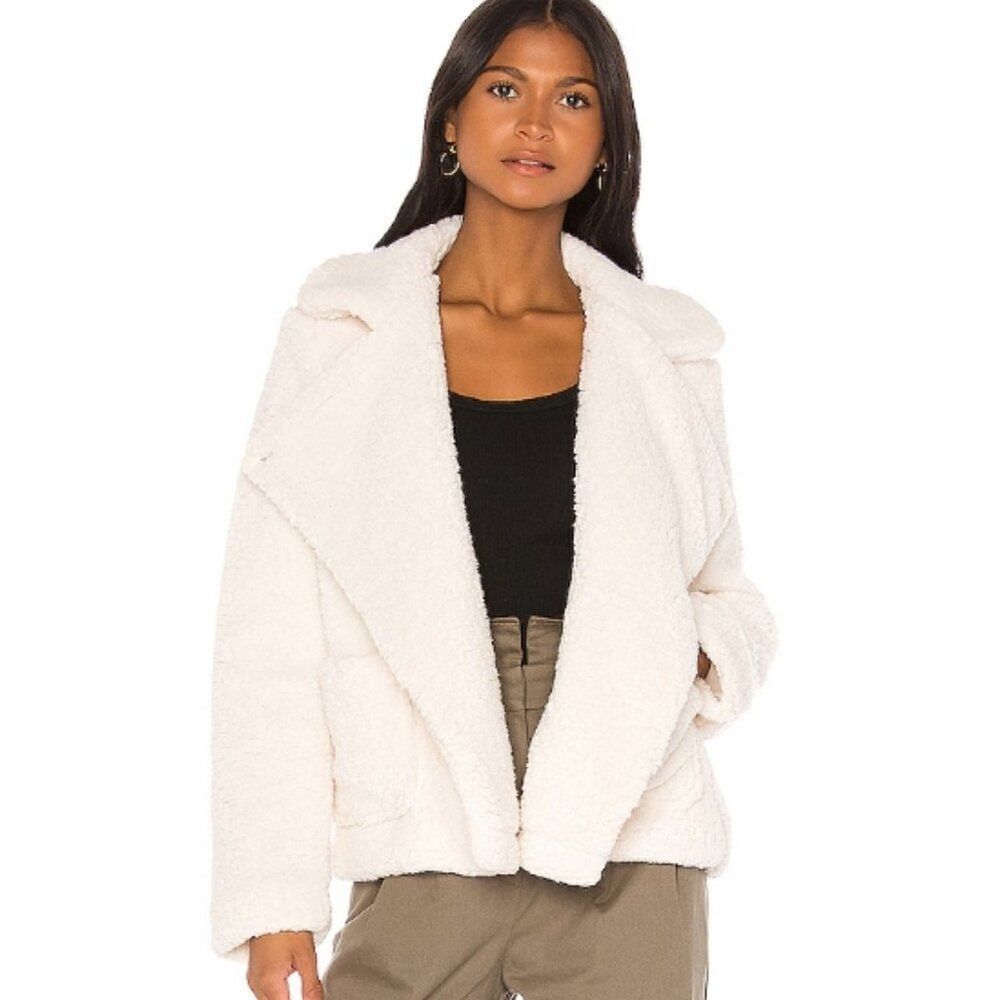 NWOT Jack by BB Dakota Women's Cream Teddy Jacket in Size S